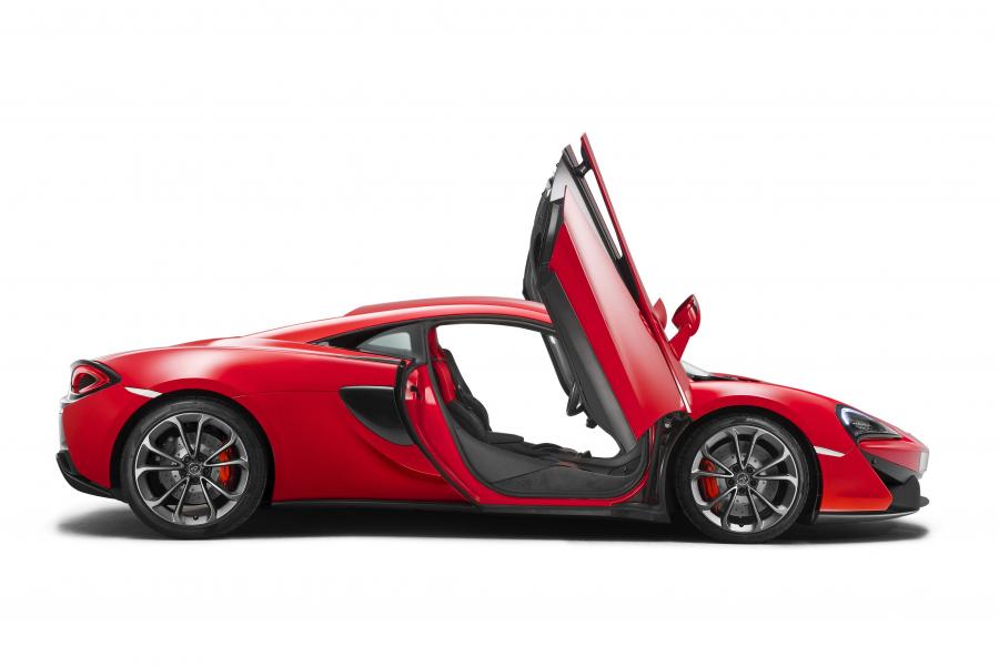  McLaren 540C Coupe 2015 года  (фото 7 из 8)